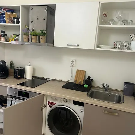 Asparuh Studio3 Апартамент 3*